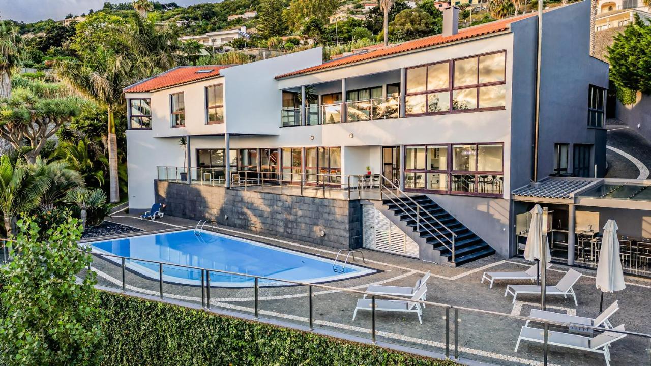 Ample Villa With Pool And Gorgeous Ocean View フンシャル エクステリア 写真