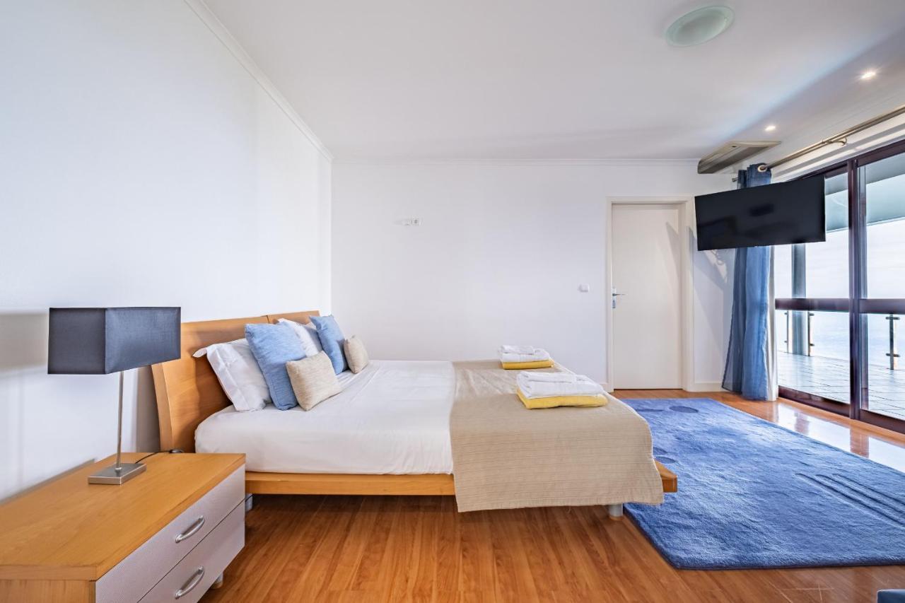 Ample Villa With Pool And Gorgeous Ocean View フンシャル エクステリア 写真